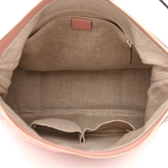 Gucci Bree Hobo Bag with Textured Leather and Gold Hardware - Picture 3 of 9